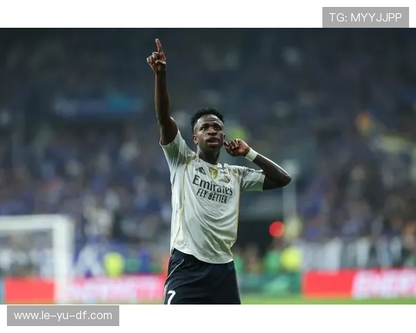 维尼修斯助力皇马商业版图扩张，品牌价值再创新高