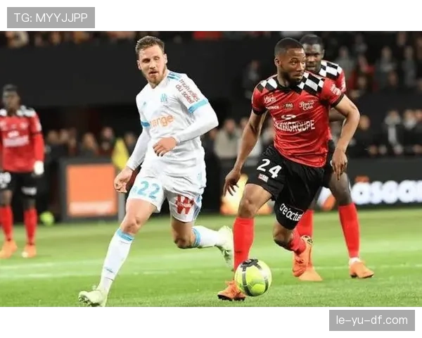 兰斯球员状态火热，关键战精彩发挥助球队取胜