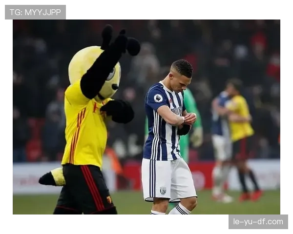 西布朗新星闪耀赛场，青年才俊彰显未来足球巨星潜质