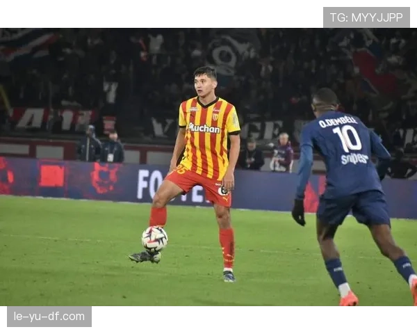 迈克尔·基恩表现稳健，助球队提升英超争冠竞争力