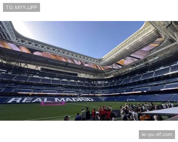 伯恩利新球场盛大落成，开启现代化足球圣地新篇章，全面提升球迷观赛体验