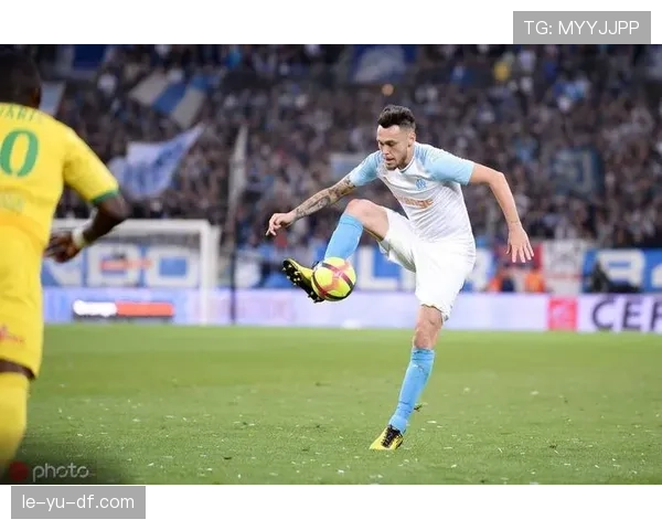 奥坎波斯在塞维利亚表现